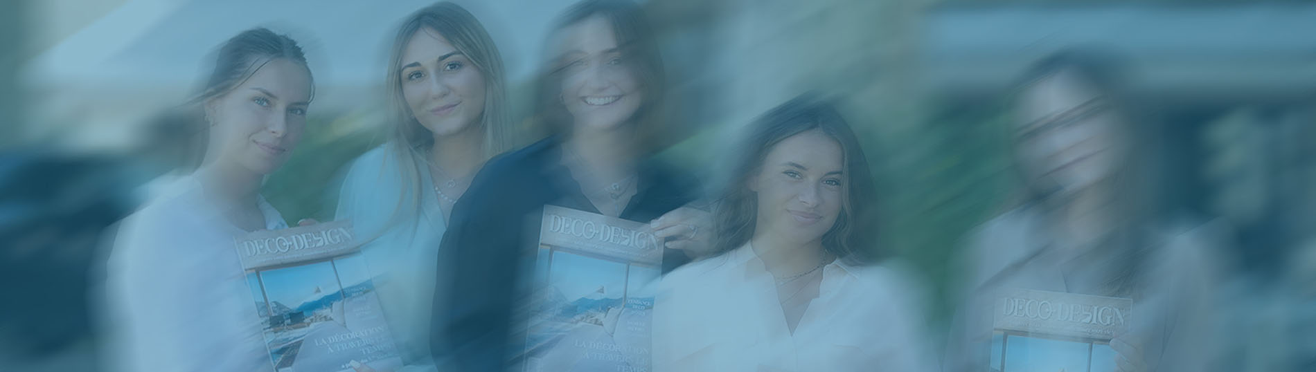 Etudiantes qui présentent leur projet magazine